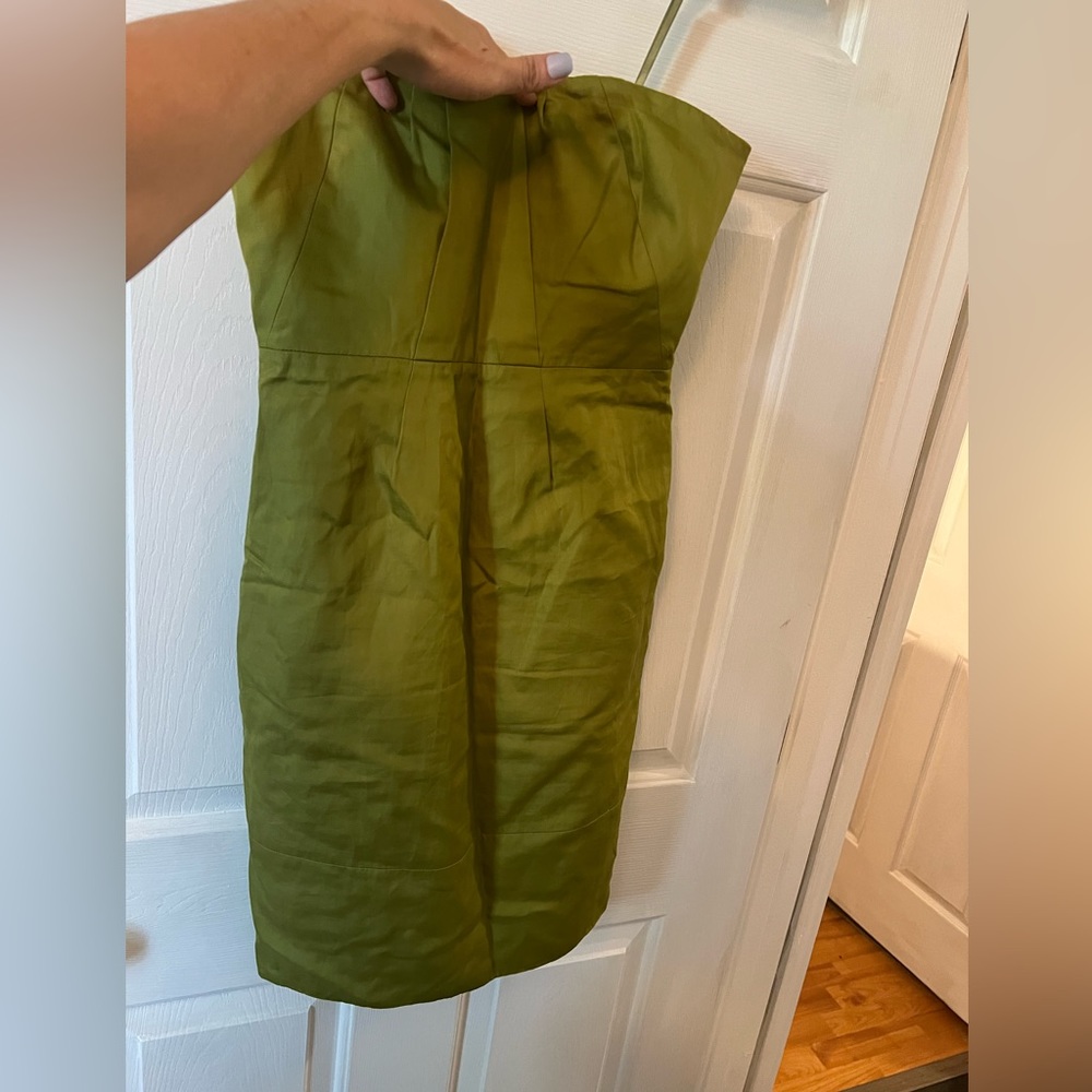 Great condition. Size 4. J.Crew cocktail dress